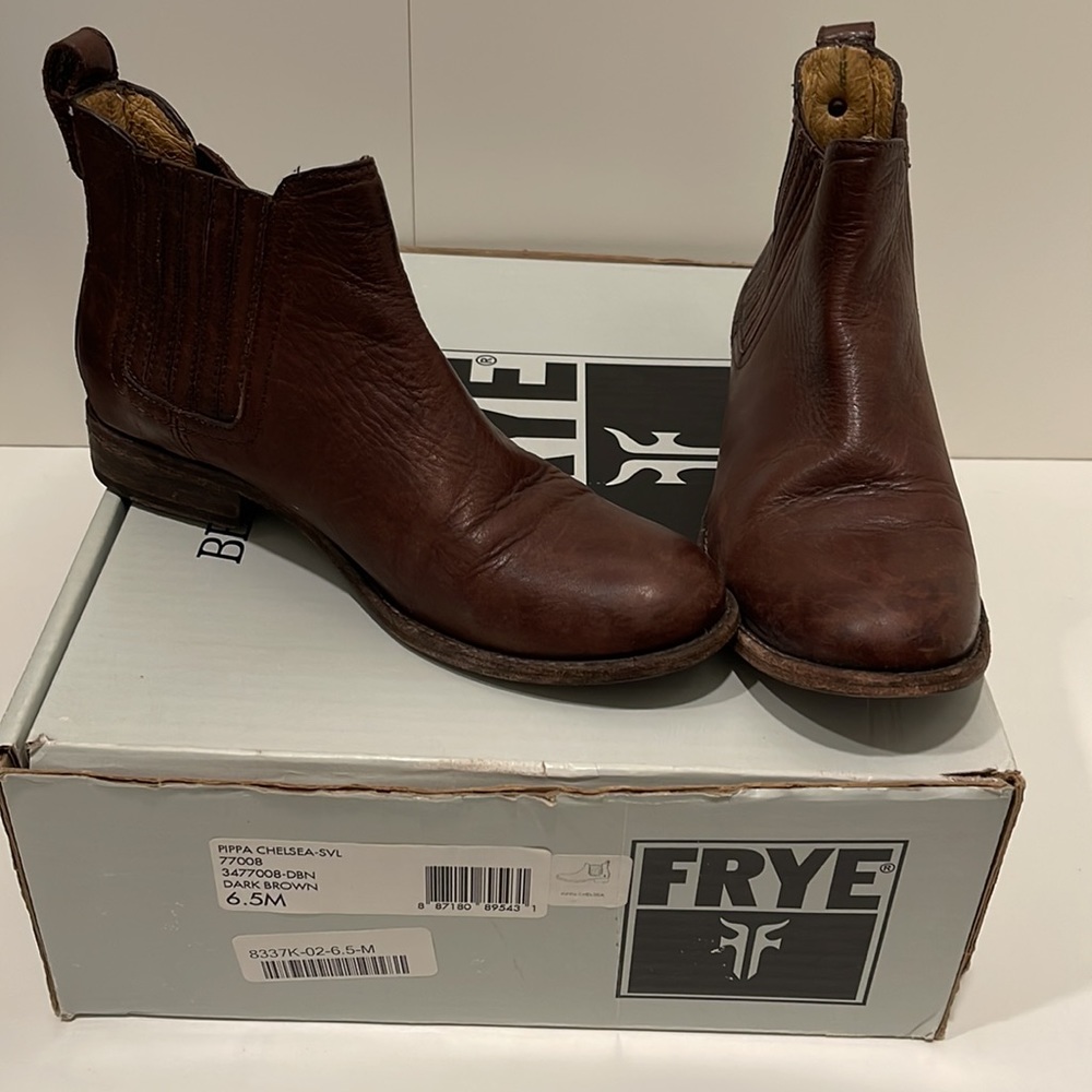 Frye Pippa Chelsea Pull-on ankle boot